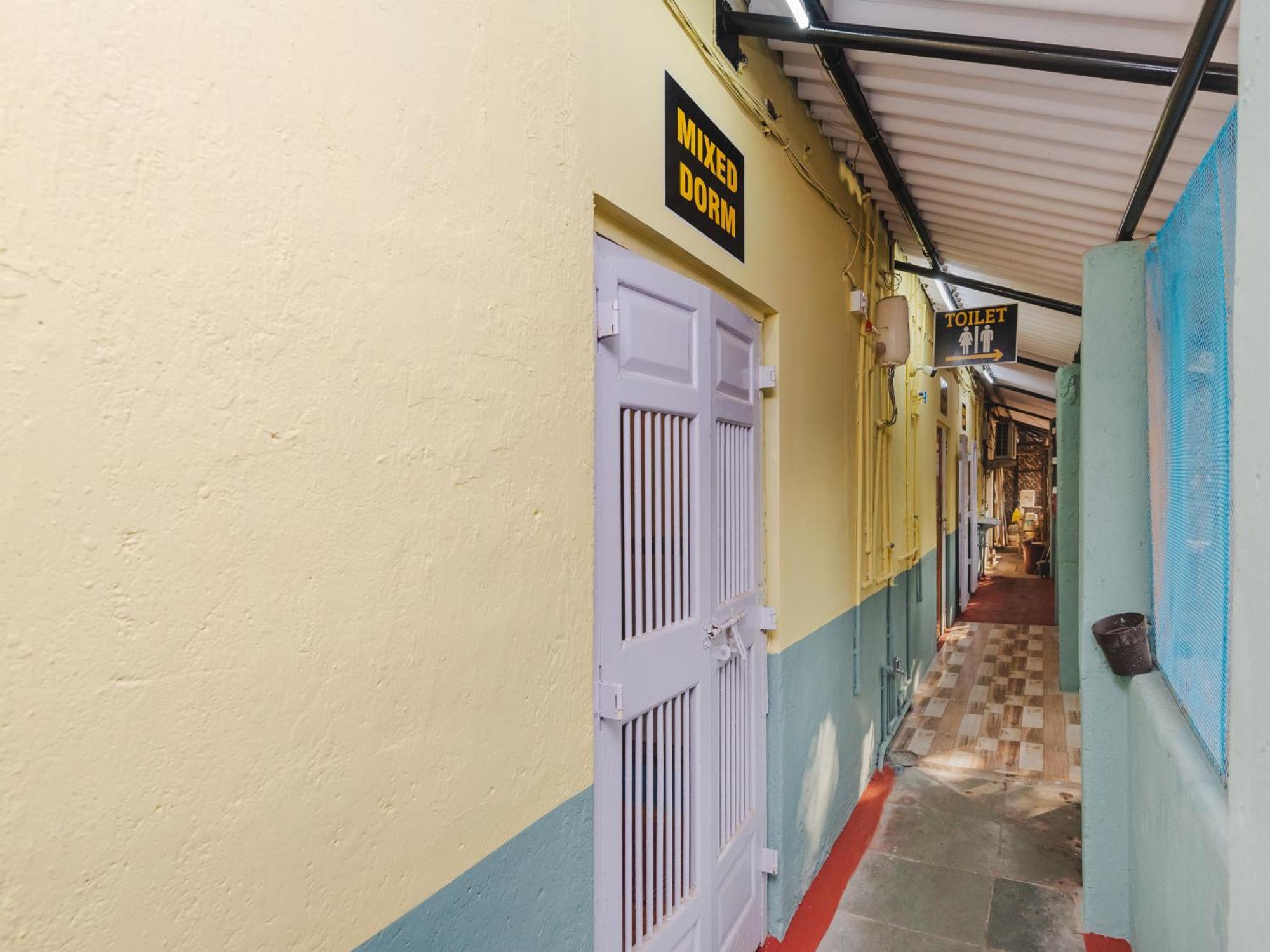 New Dormitory Afra Mumbai Kültér fotó
