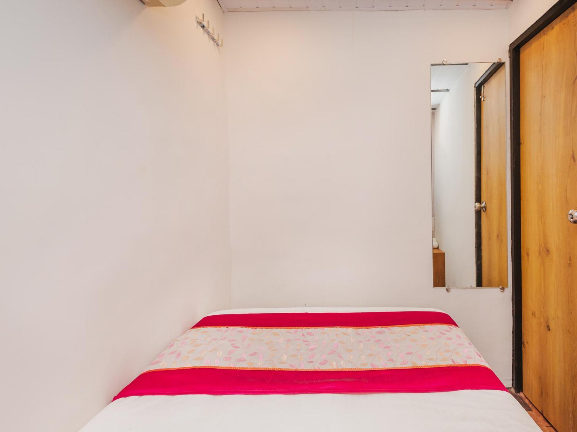 New Dormitory Afra Mumbai Kültér fotó